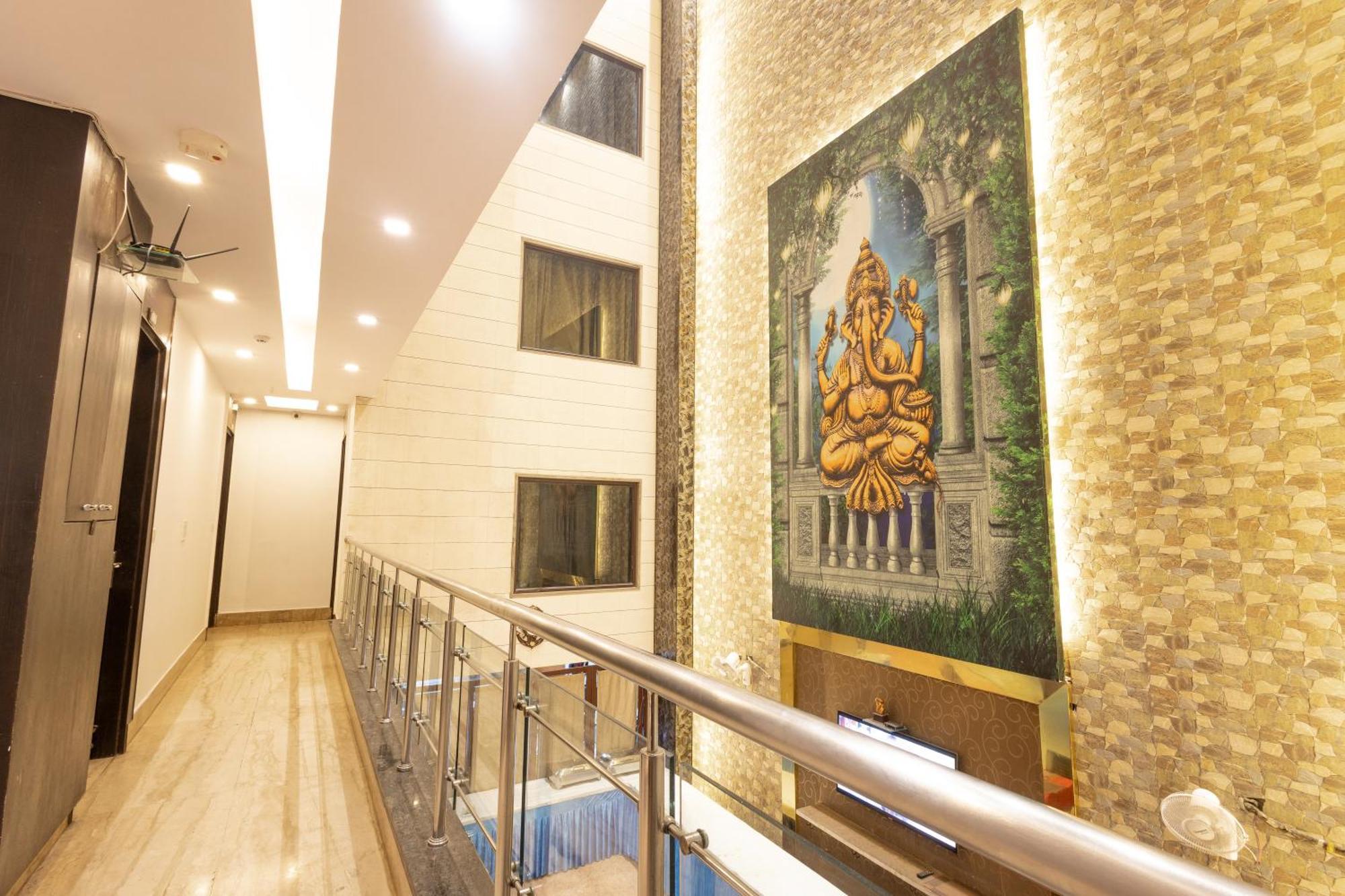 Hotel Gold Souk - Karol Bagh Deli Exterior foto