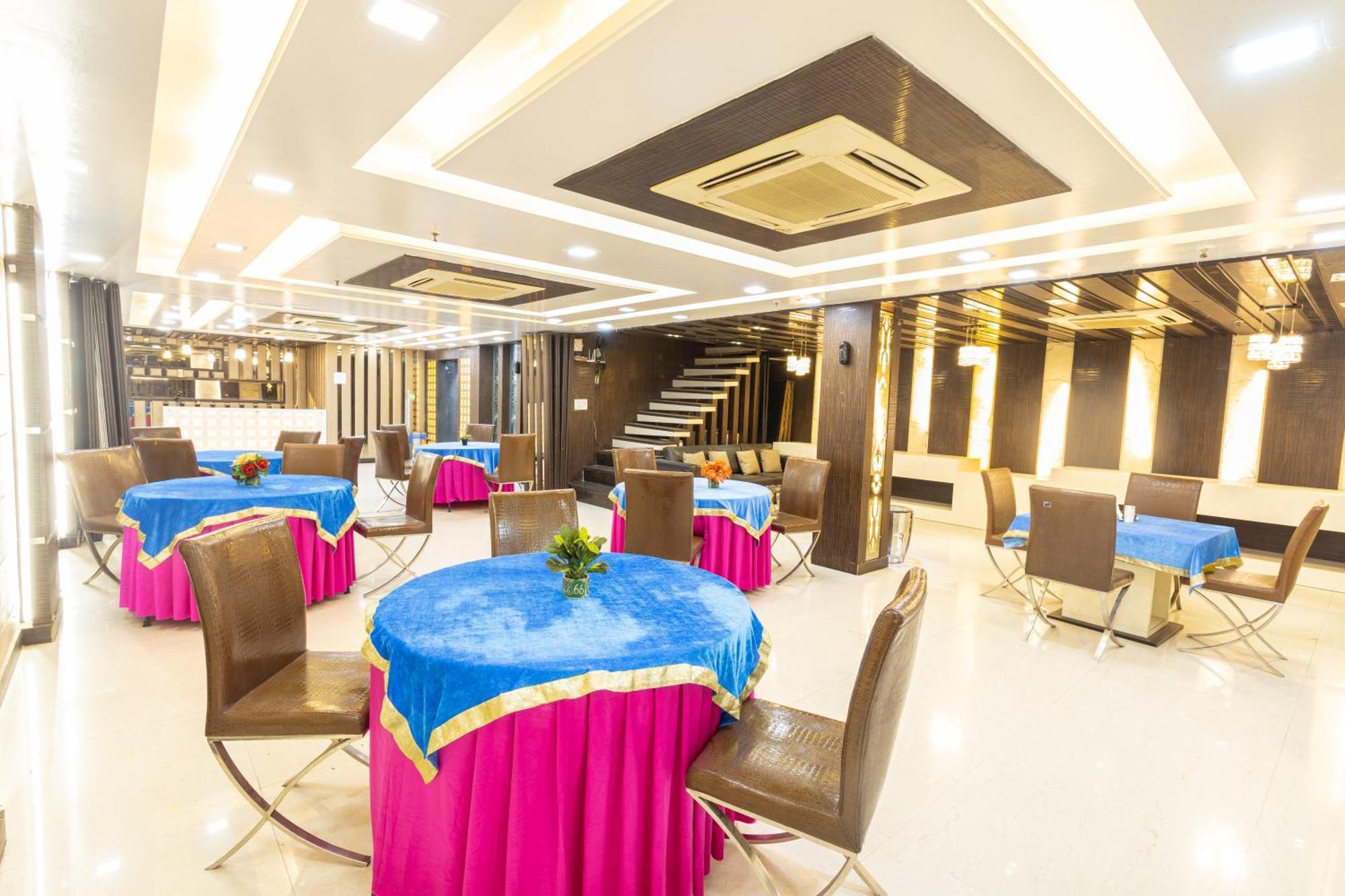Hotel Gold Souk - Karol Bagh Deli Exterior foto