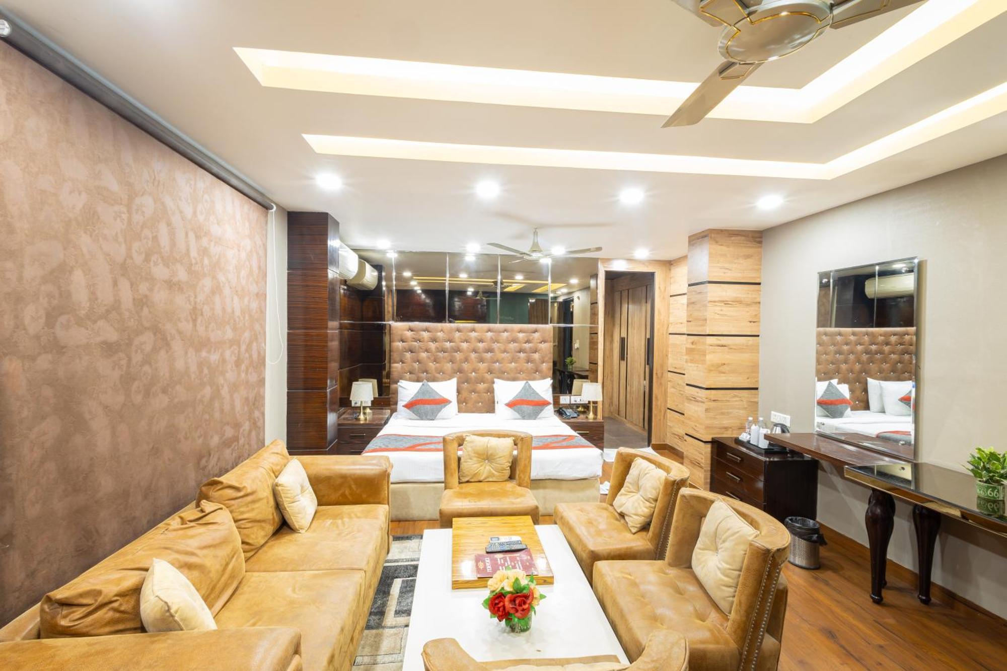 Hotel Gold Souk - Karol Bagh Deli Exterior foto