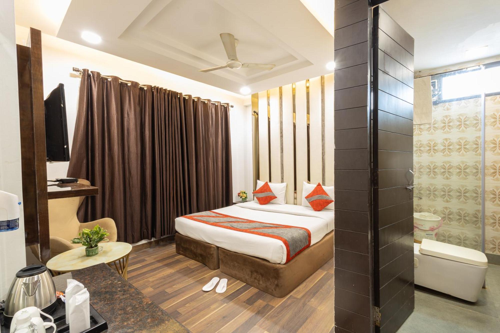 Hotel Gold Souk - Karol Bagh Deli Exterior foto